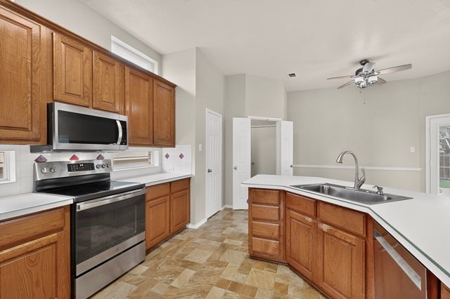 9840 Danbury Drive, Frisco, TX 75035