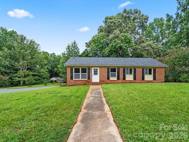 5312 Larewood Drive, Charlotte, NC 28215