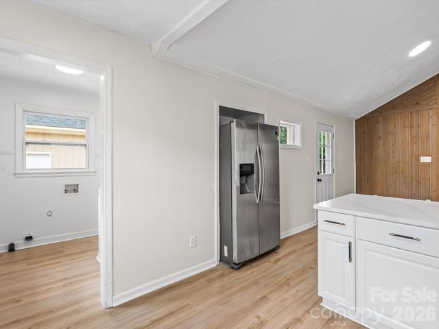 5312 Larewood Drive, Charlotte, NC 28215
