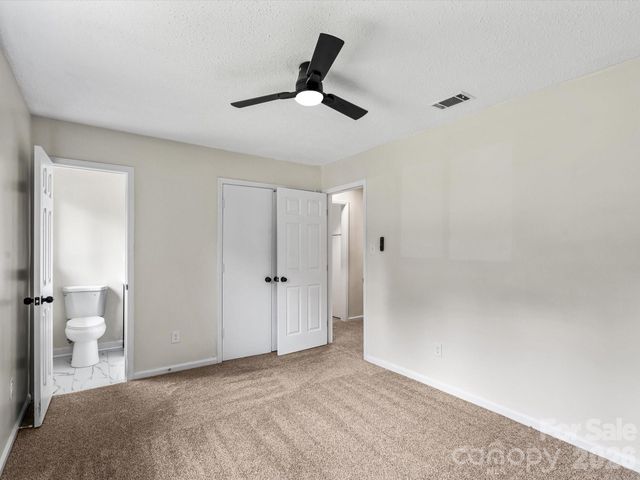 5312 Larewood Drive, Charlotte, NC 28215