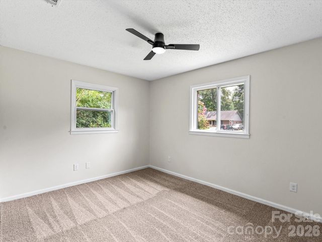 5312 Larewood Drive, Charlotte, NC 28215