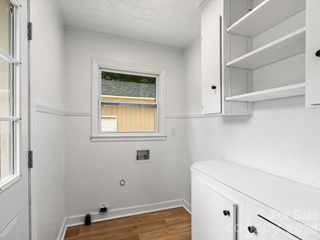 5312 Larewood Drive, Charlotte, NC 28215