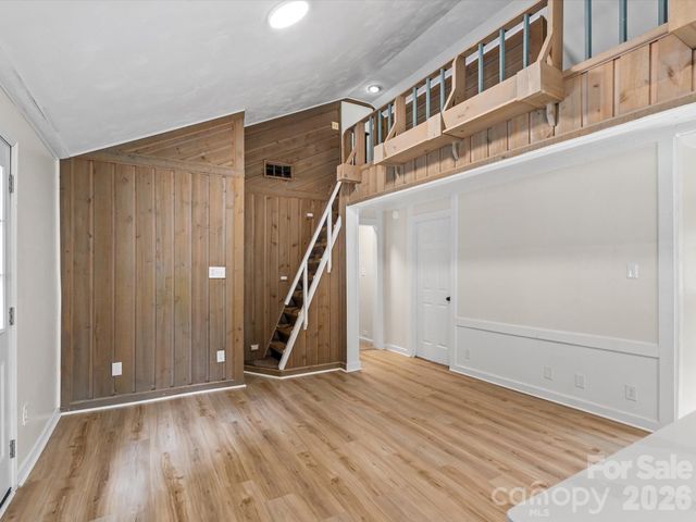 5312 Larewood Drive, Charlotte, NC 28215