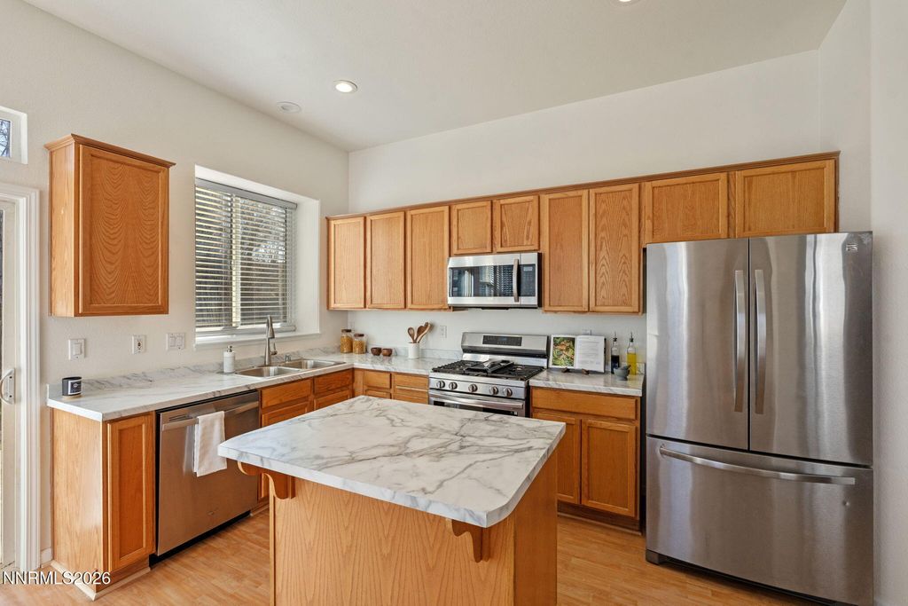 Image 19 of property listing at 5540 Daybreak Drive, Reno, NV 89523