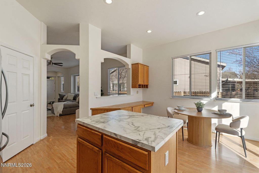 Image 22 of property listing at 5540 Daybreak Drive, Reno, NV 89523