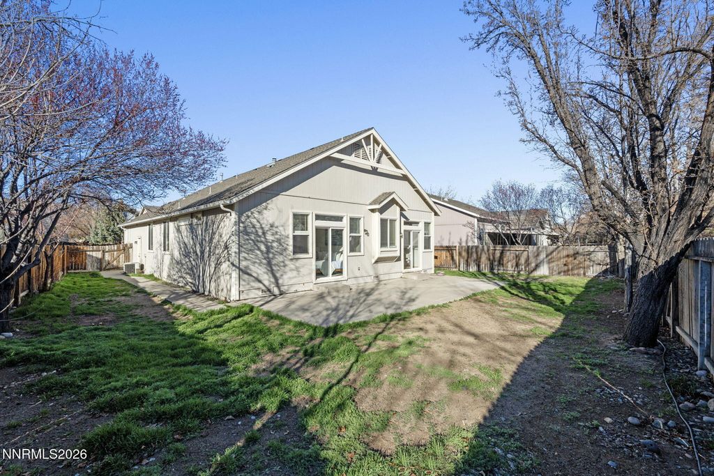 Image 32 of property listing at 5540 Daybreak Drive, Reno, NV 89523