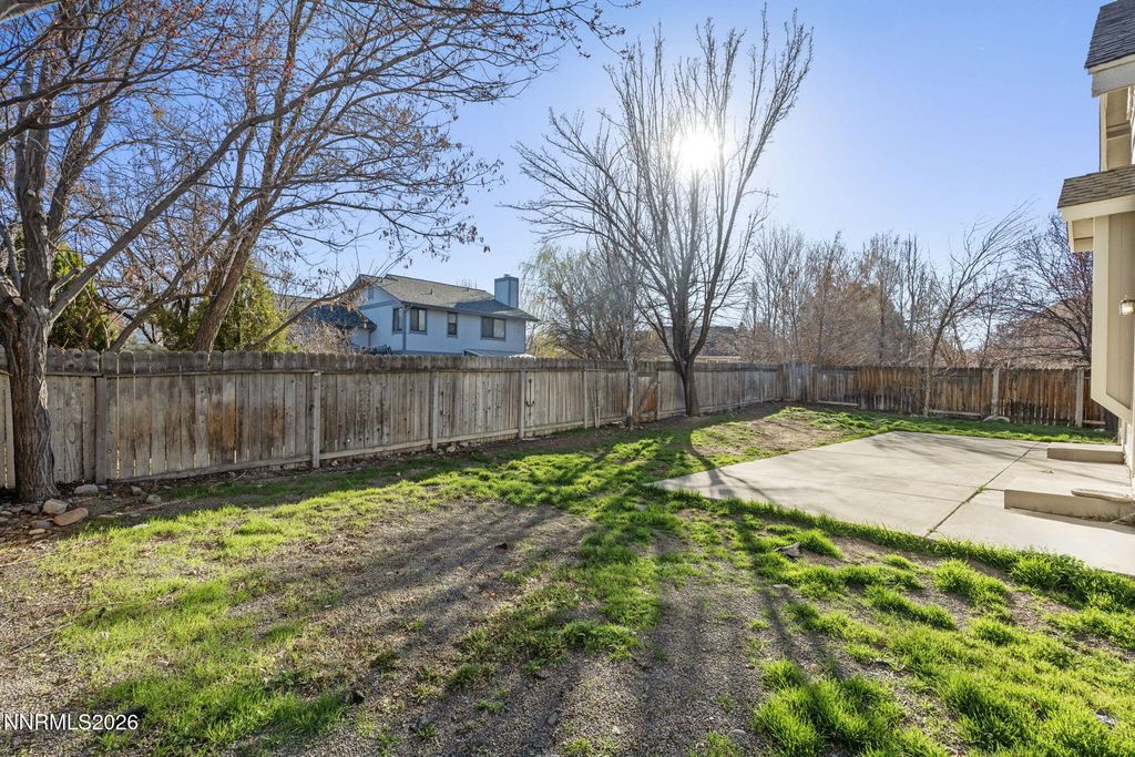 Image 35 of property listing at 5540 Daybreak Drive, Reno, NV 89523