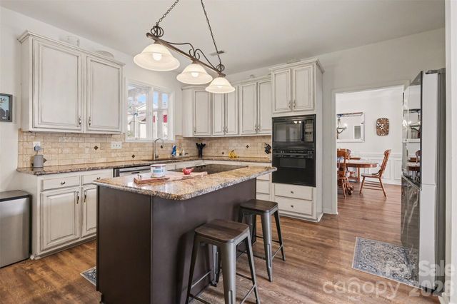 523 Whitehead Court, Fort Mill, SC 29708