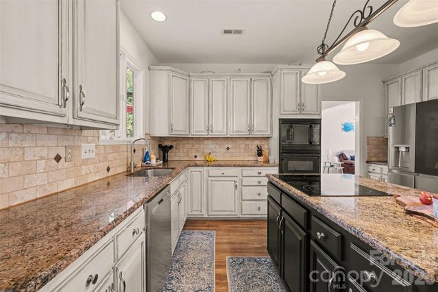 523 Whitehead Court, Fort Mill, SC 29708