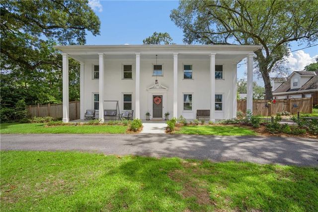 4530 Kingsway Drive, Mobile, AL 36608
