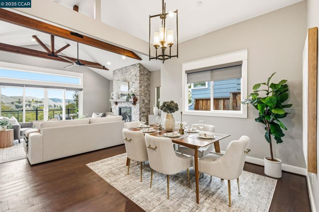 961 Oak View Cir, Lafayette, CA 94549