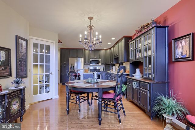 128 FIELDCREST LN, Ephrata, PA 17522