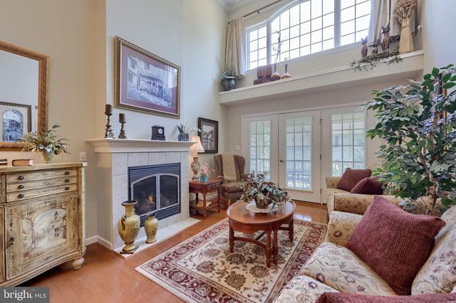 128 FIELDCREST LN, Ephrata, PA 17522