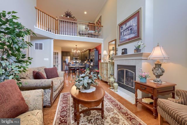128 FIELDCREST LN, Ephrata, PA 17522