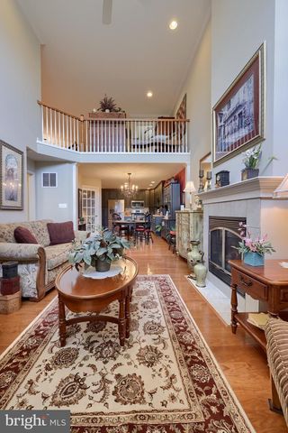 128 FIELDCREST LN, Ephrata, PA 17522