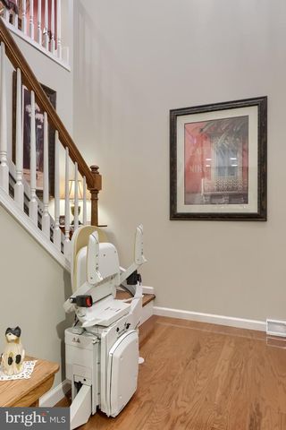 128 FIELDCREST LN, Ephrata, PA 17522
