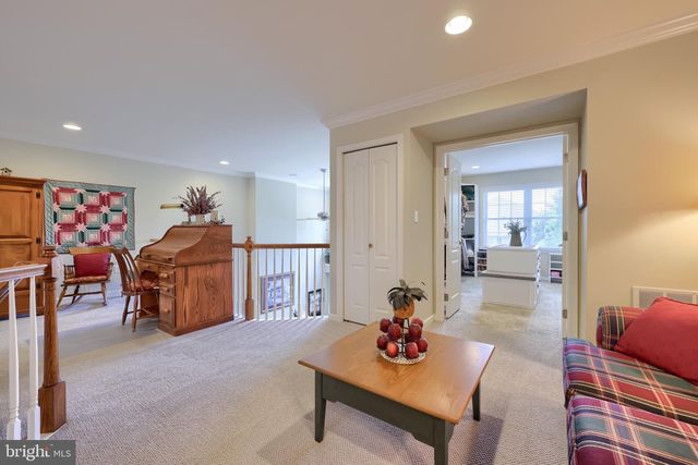128 FIELDCREST LN, Ephrata, PA 17522