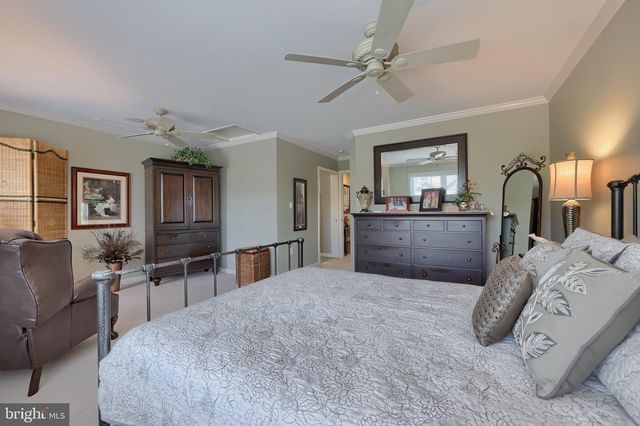 128 FIELDCREST LN, Ephrata, PA 17522