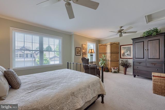 128 FIELDCREST LN, Ephrata, PA 17522