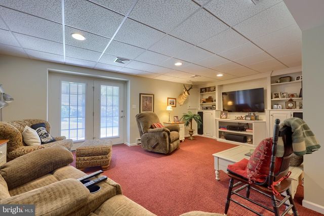 128 FIELDCREST LN, Ephrata, PA 17522