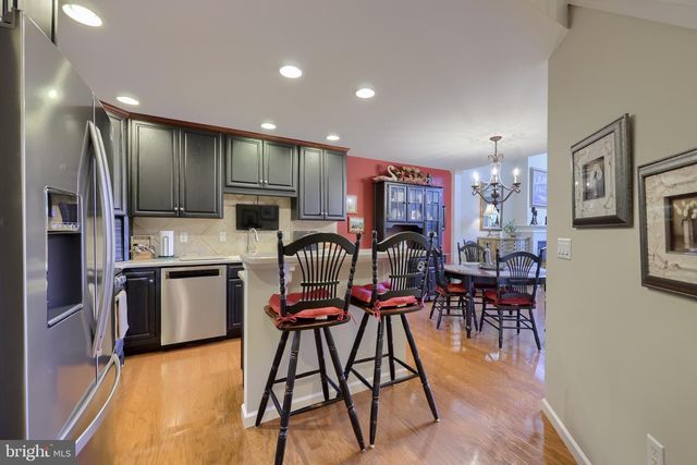 128 FIELDCREST LN, Ephrata, PA 17522