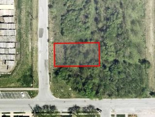 15349 S Wallace Avenue, South Holland, IL 60473