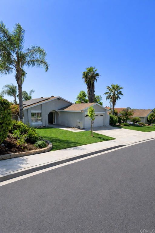 1449 Granger Avenue, Escondido, CA 92027