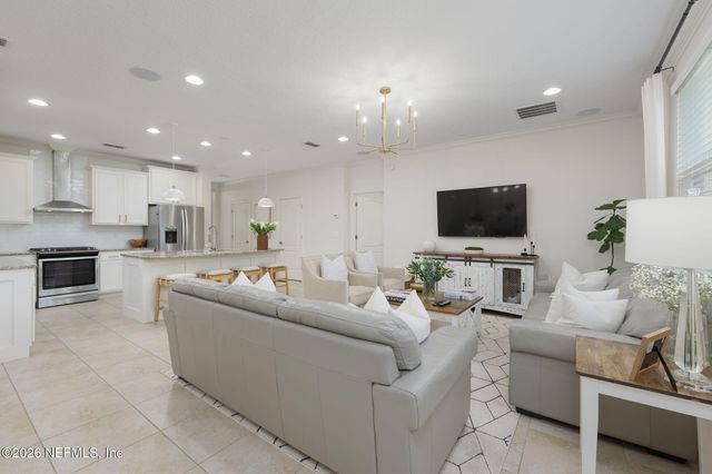 389 SHETLAND Drive, St. Johns, FL 32259