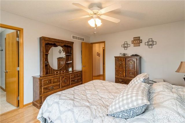 2618 13th Street SW, Altoona, IA 50009