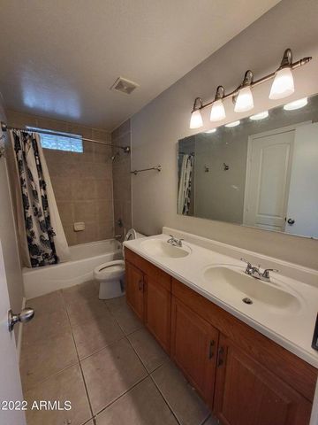 3719 S Elm Street, Tempe, AZ 85282