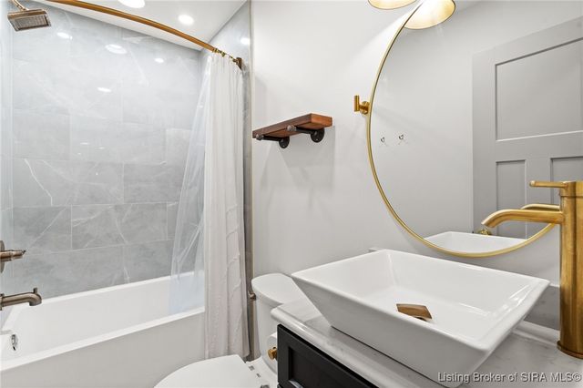 1944 Andrew Court NW, Corydon, IN 47112