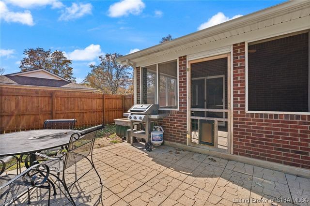 1944 Andrew Court NW, Corydon, IN 47112