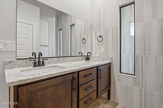 51081 Desert Sunflower Avenue, El Paso, TX 79934