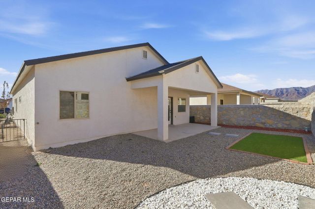 51081 Desert Sunflower Avenue, El Paso, TX 79934
