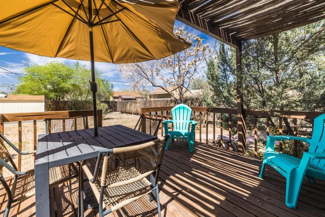 905 Madeira Drive SE, Albuquerque, NM 87108