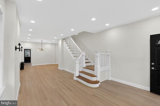 7222-00 LAWNDALE ST, Philadelphia, PA 19111