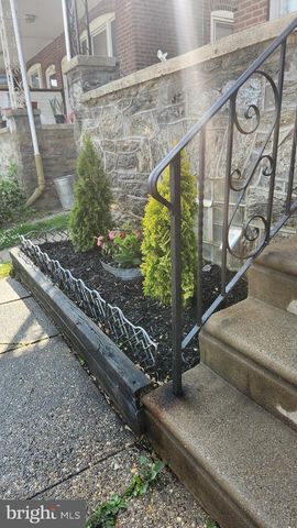 7222-00 LAWNDALE ST, Philadelphia, PA 19111