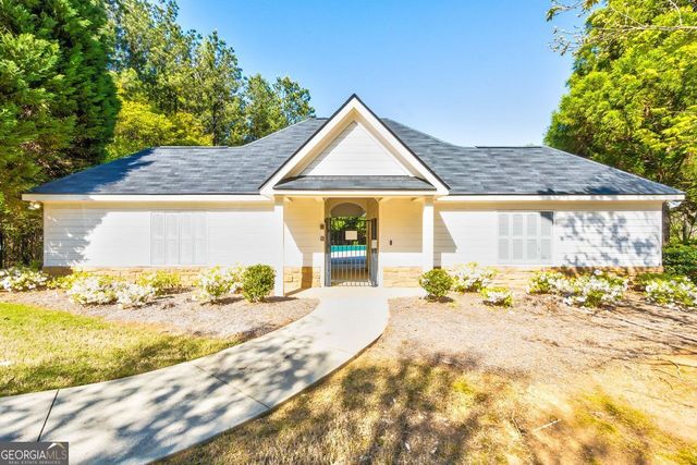 2904 RIDGEVIEW Drive SW, Atlanta, GA 30331