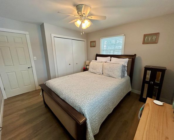 453 W 300 S, Valparaiso, IN 46385