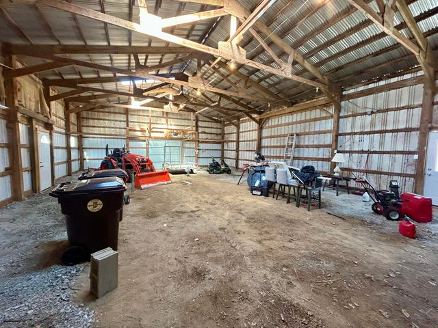 453 W 300 S, Valparaiso, IN 46385