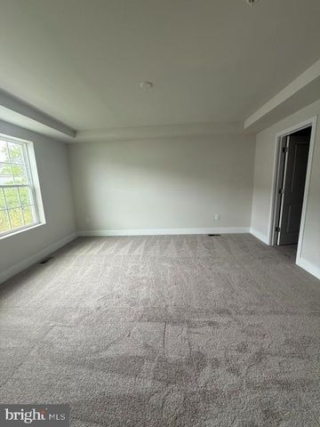7604 RIVER REACH RD, Baltimore, MD 21244