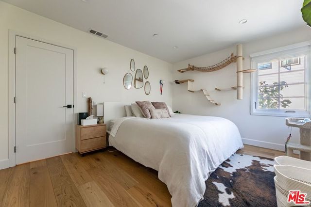 811 18th Street C, Santa Monica, CA 90403