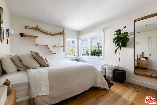 811 18th Street C, Santa Monica, CA 90403