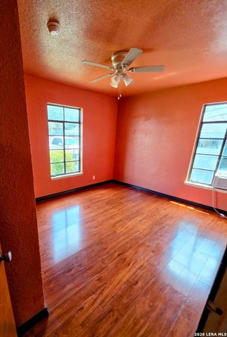 342 Koehler Ct, San Antonio, TX 78223