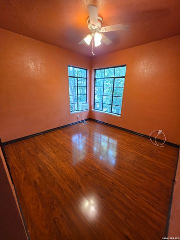 342 Koehler Ct, San Antonio, TX 78223
