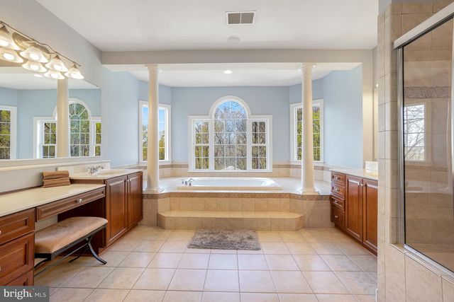 12333 CHERRY BRANCH DR, Clarksburg, MD 20871