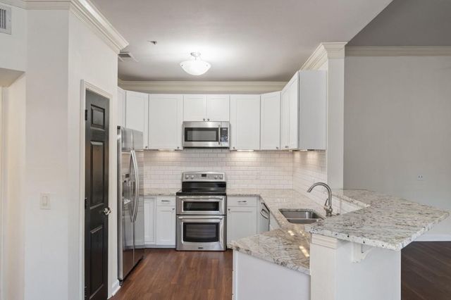 3777 Peachtree NE Road 632, Atlanta, GA 30319