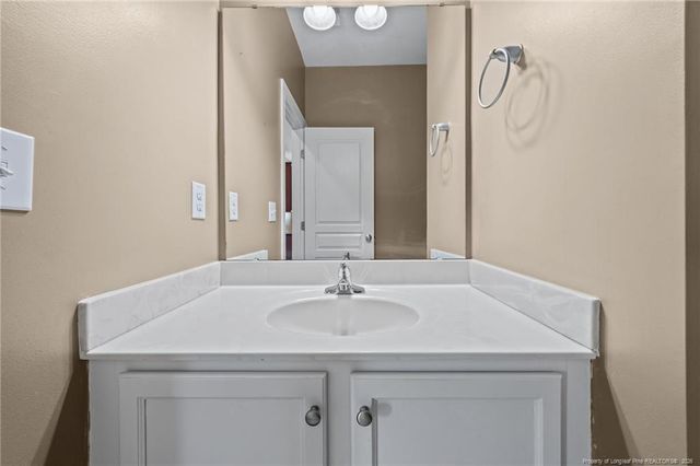 186 Kentucky Derby Lane, Lillington, NC 27546