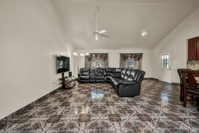 18230 Hidden Valley Rd, Hidden Valley Lake, CA 95467