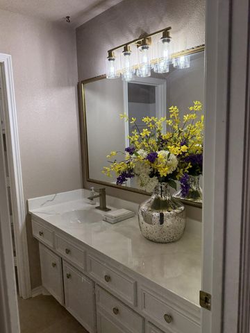 5722 75th Street, Lubbock, TX 79424